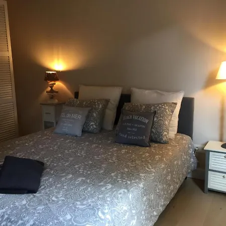 Le Clos De Jabanelle Semesterbostad Ciney